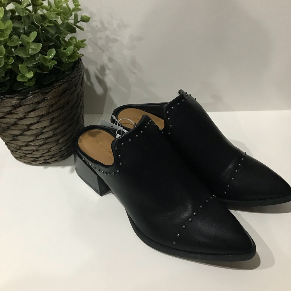 NWT Crista Black Studded Pointed Toe Heeled Mules - Picture 3 of 6